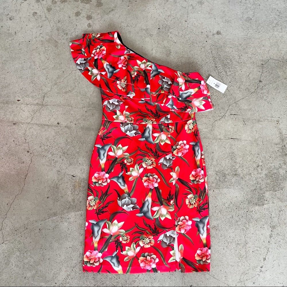 Alexia Admor NWT Ruffle One Shoulder Floral Dress